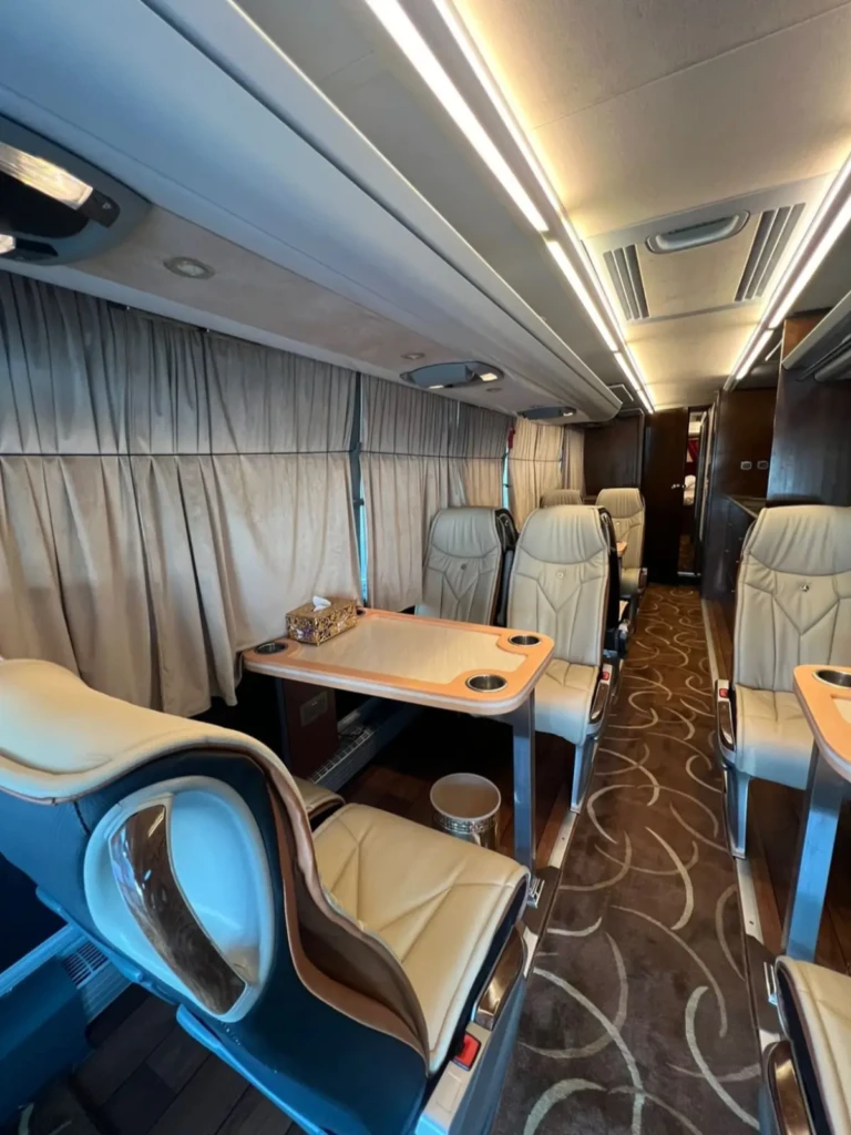 bed room bus in saudi arabia (3)
